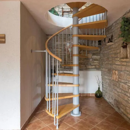 2 Bedroom Awesome In *