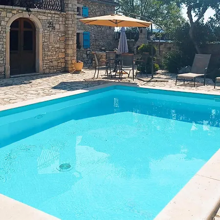 Holiday home Front In Puntera