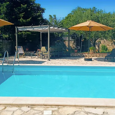 Lovely In Tatil Evi Puntera